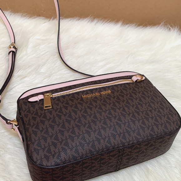 MICHAEL KORS Jet Set Logo Chain Camera XBody Bag Dark Brown Logo Pink Trim - Picture 3 of 16